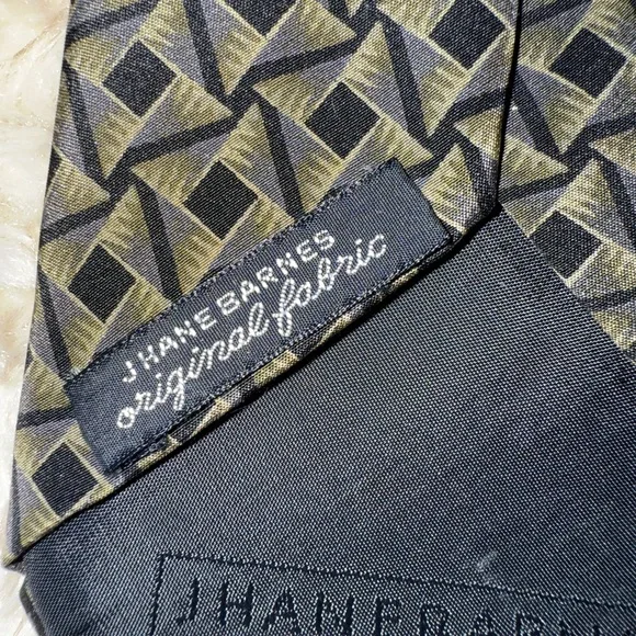 Jhane Barnes Geometric Tie - Picture 8 of 9